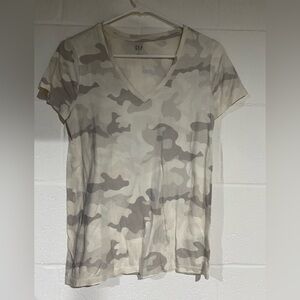 Gap size small tee
